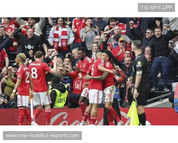 曼联全力备战热刺，年轻力量逐渐崭露头角